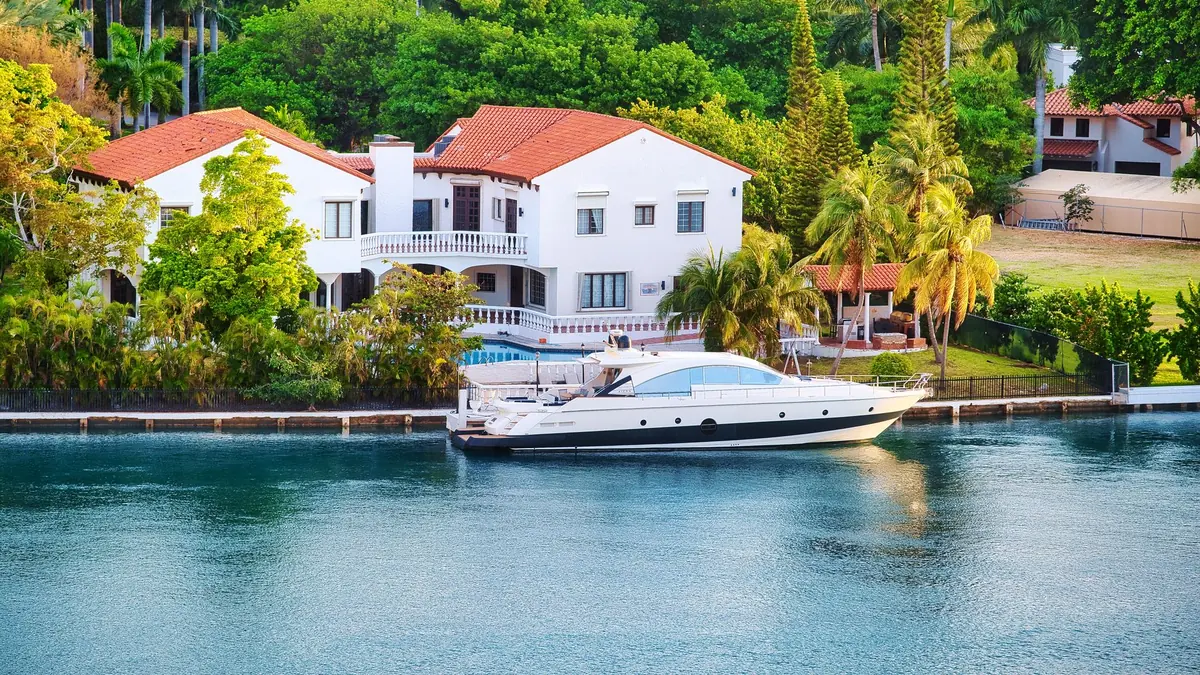 A real Miami waterfront villa — atmospheric reference, not a GTA 6 property.